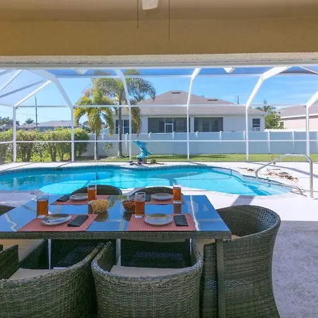 !New! Villa Surfside